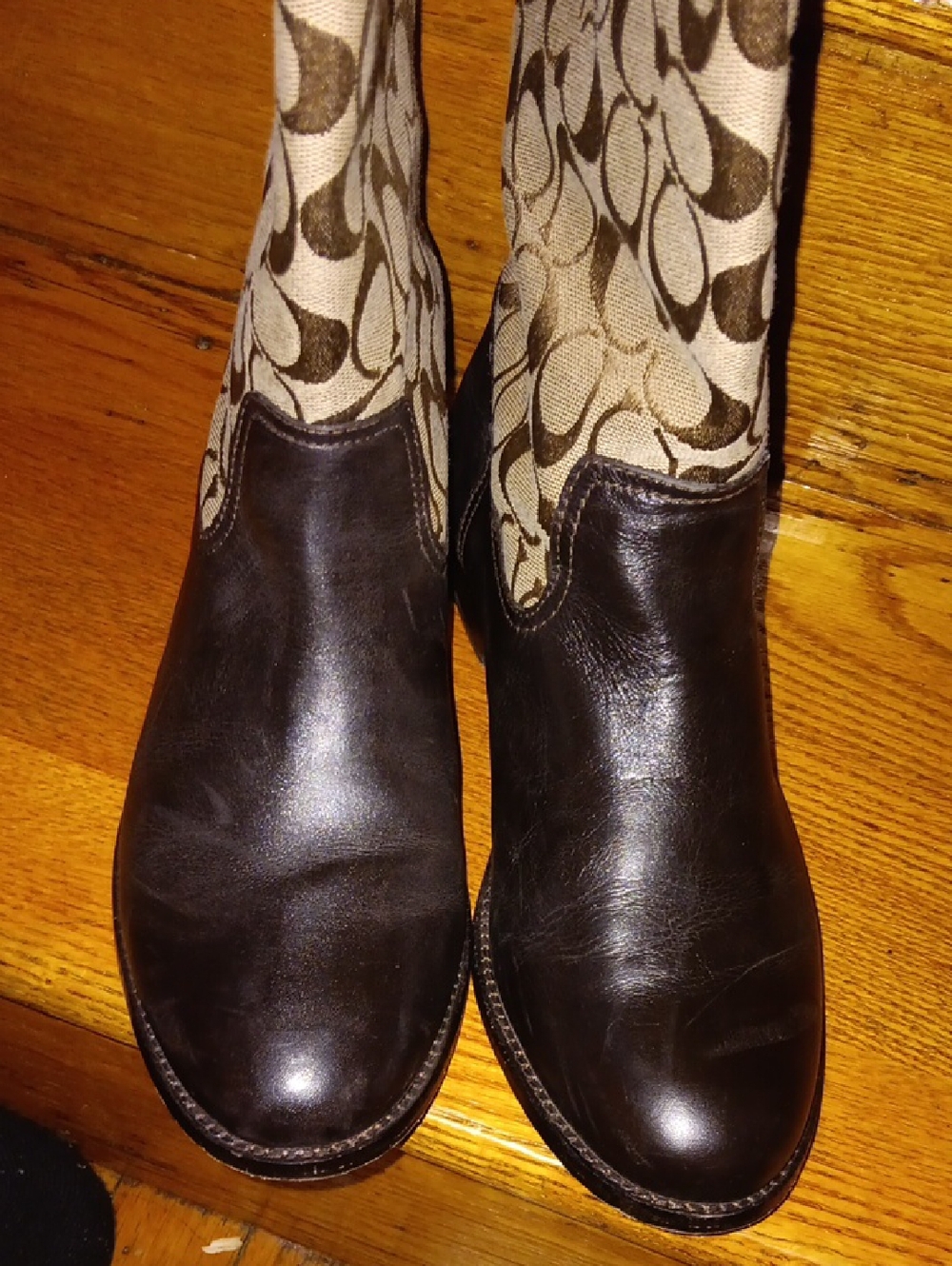 Coach Khaki/Chestnut Signature Boot - Picture 5 of 6